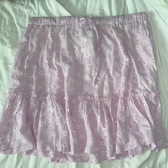 Cotton On Penny Tiered Mini Skirt - Picture 2 of 3